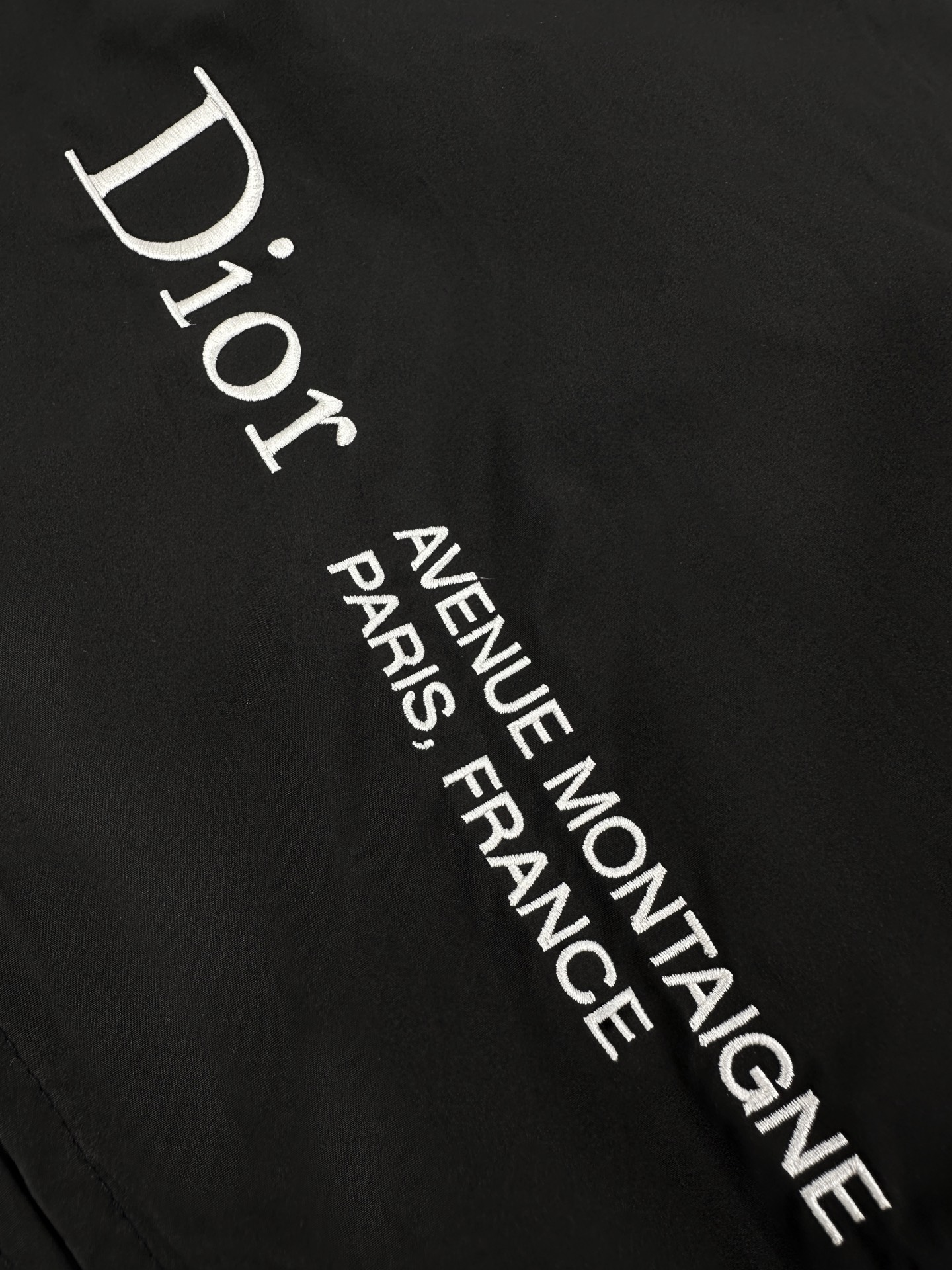 Dior Montaigne 刺绣拉链外套