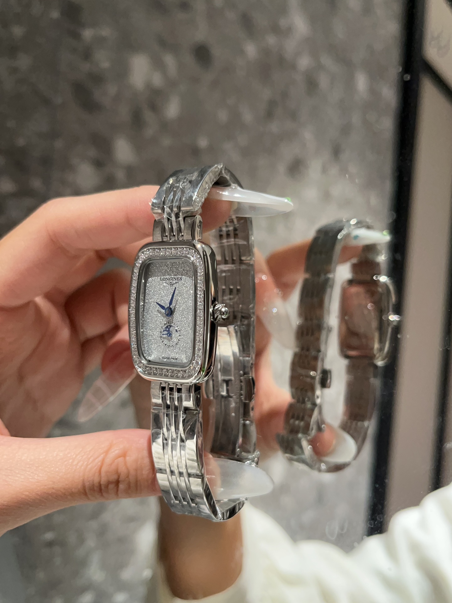 TOP LONGINES Steel Belt Series Women's Watch 26mm
