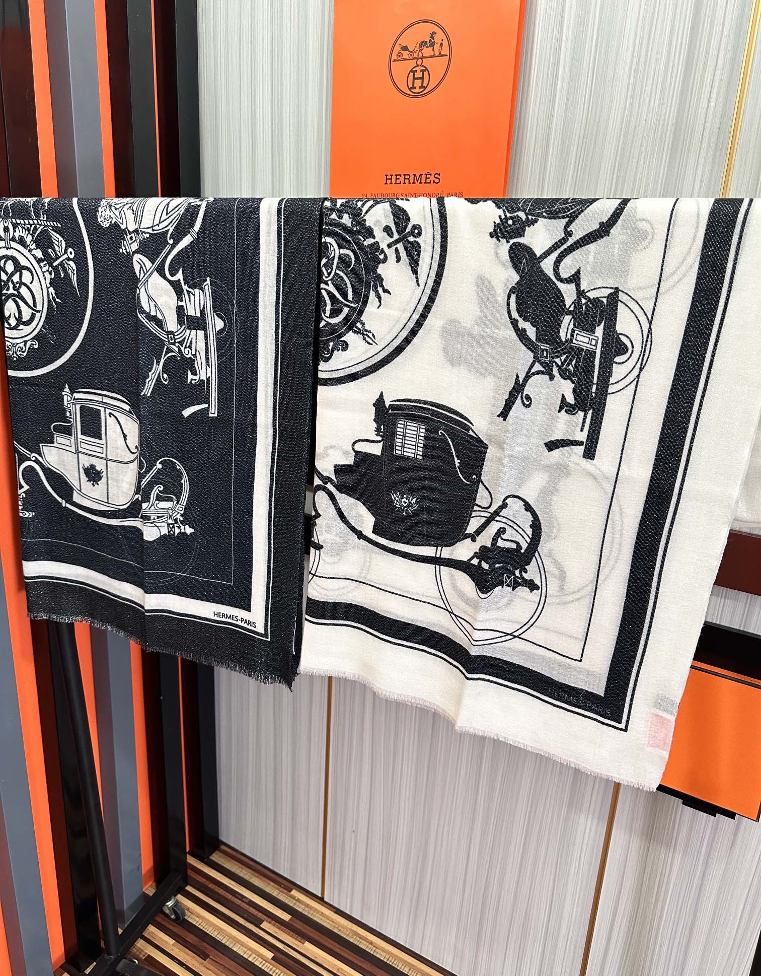 TOP HERMES Mulberry Silk Scarf 100cm×200cm - 2 Colors