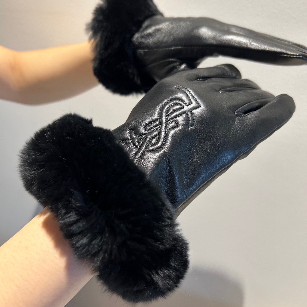 TOP Yves Saint Laurent YSL Gloves with Fur - Black