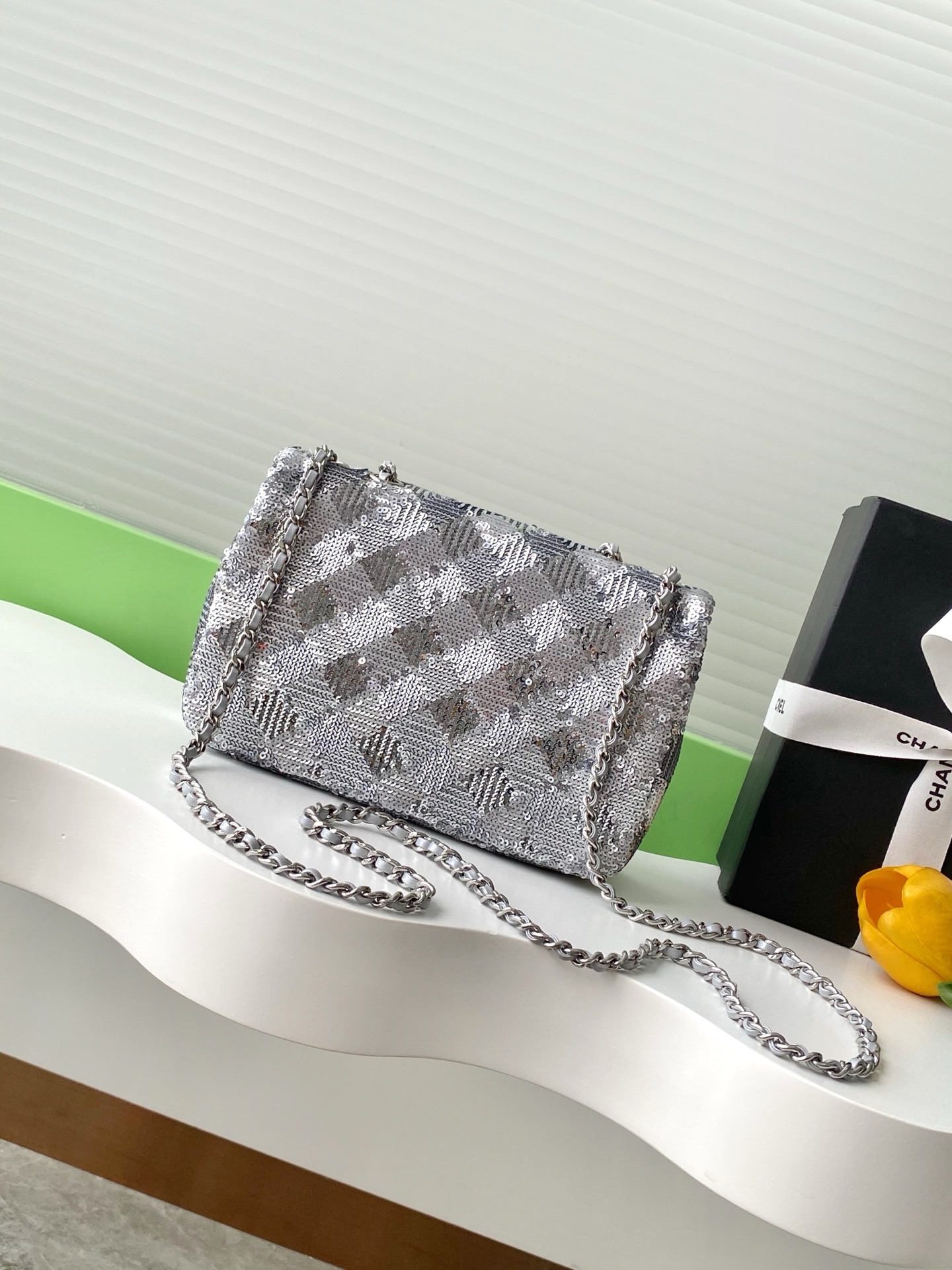 TOP CHANEL Flap Bag 14-21-8cm - Sliver