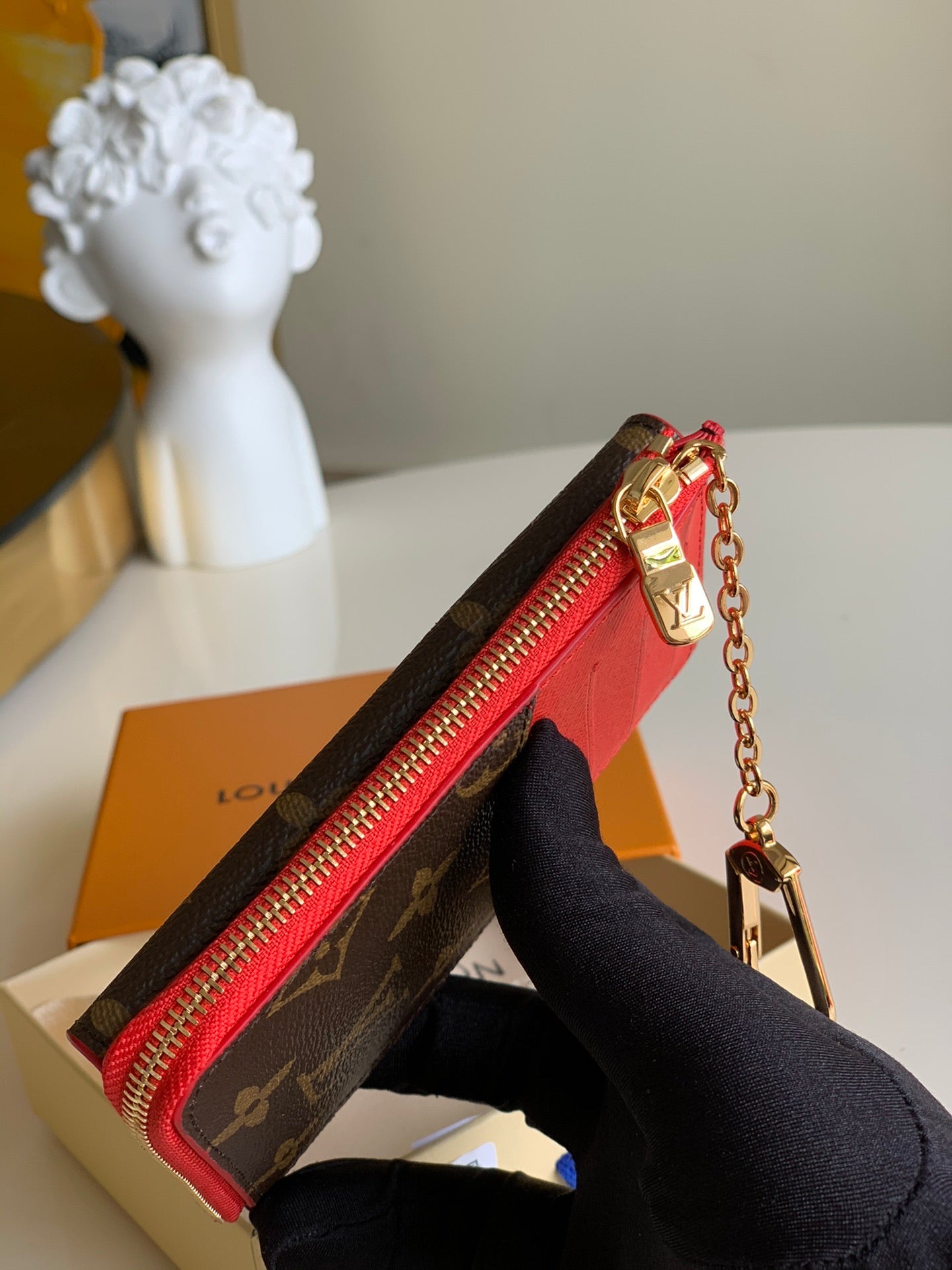 TOP Louis Vuitton LV LV Compact Key Wallet - Monogram