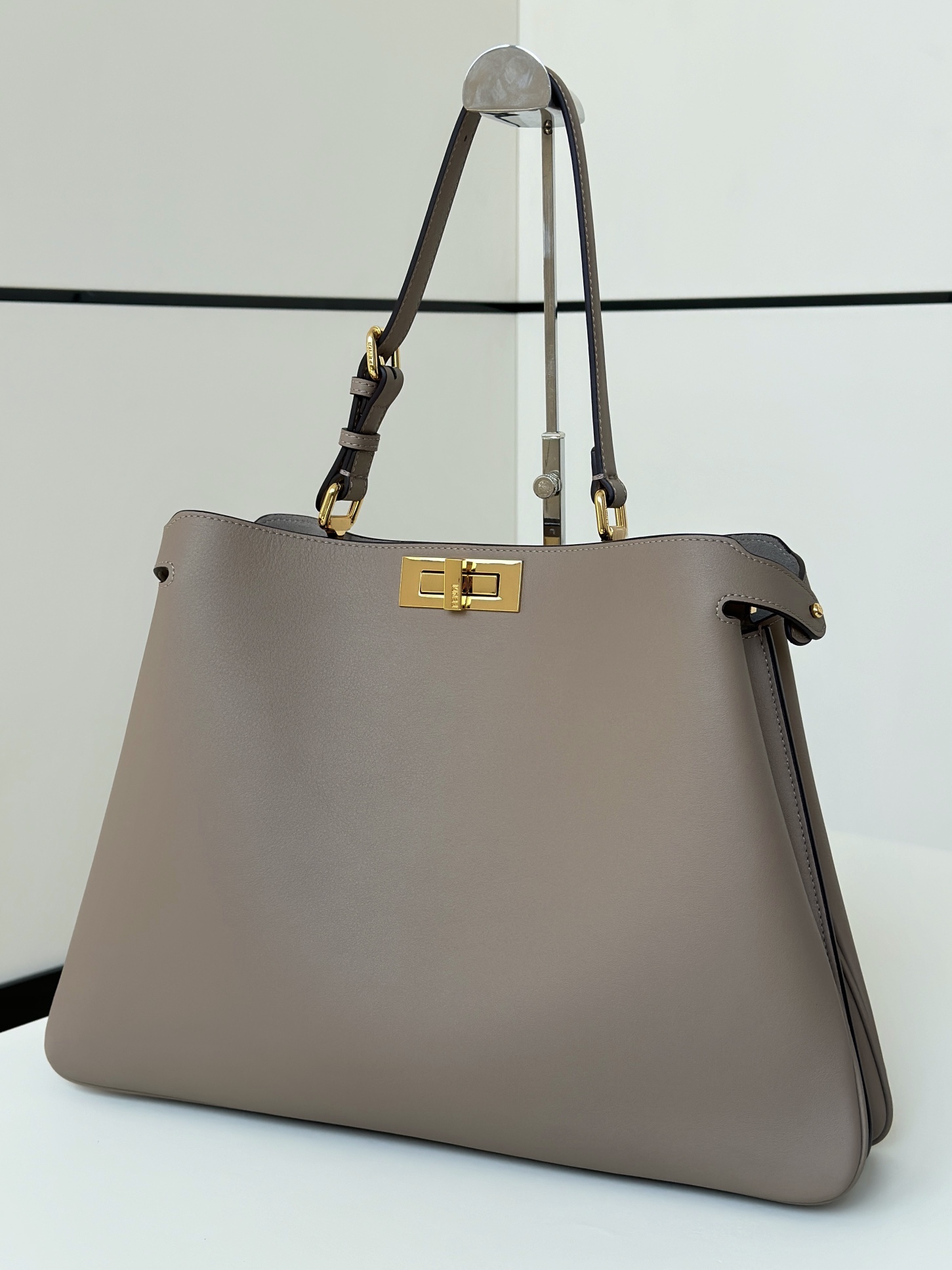 TOP FENDI Peekaboo Large Cowhide Bag 40.5*13*28cm - 2 Colour