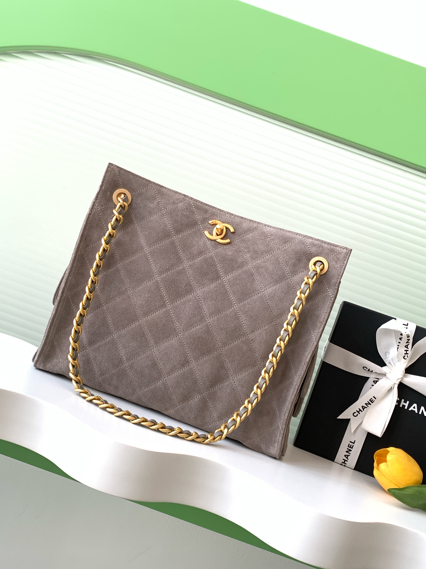 TOP CHANEL 25c Cowhide Shopping Bag Leather 26*31*13m - 3 Color