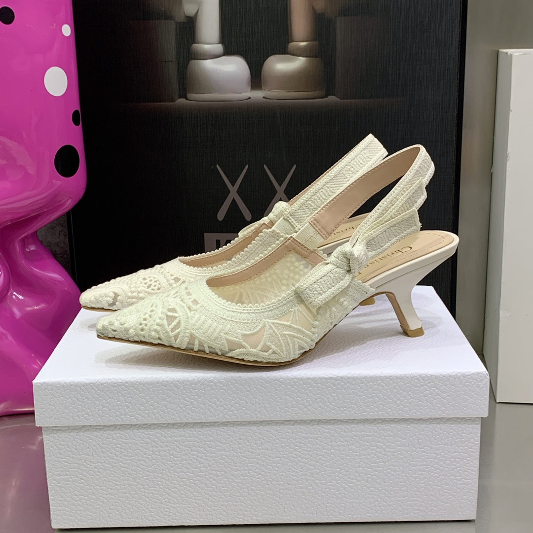 TOP Christian Dior Macrame Mid Heels Lace Shoes 22 - White