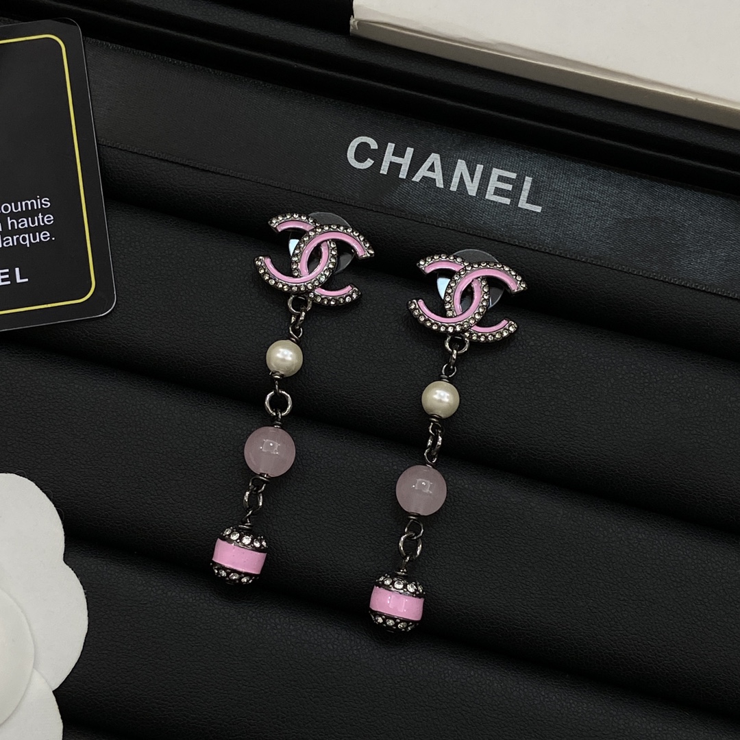 TOP CHANEL  Earrings - 2 Colors