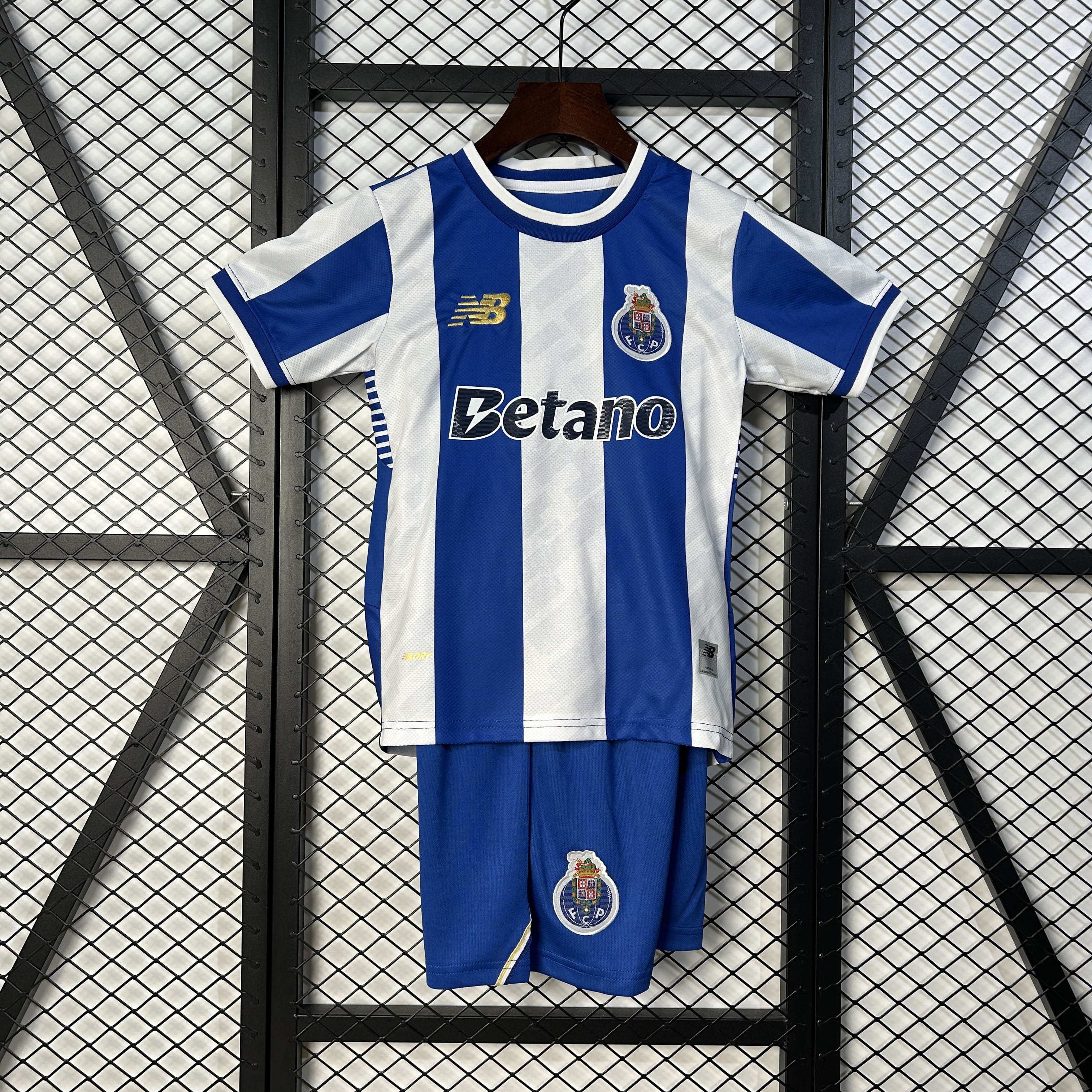 2025/2026 Porto Home Football Shirt 1:1 Thai Quality Kids Size