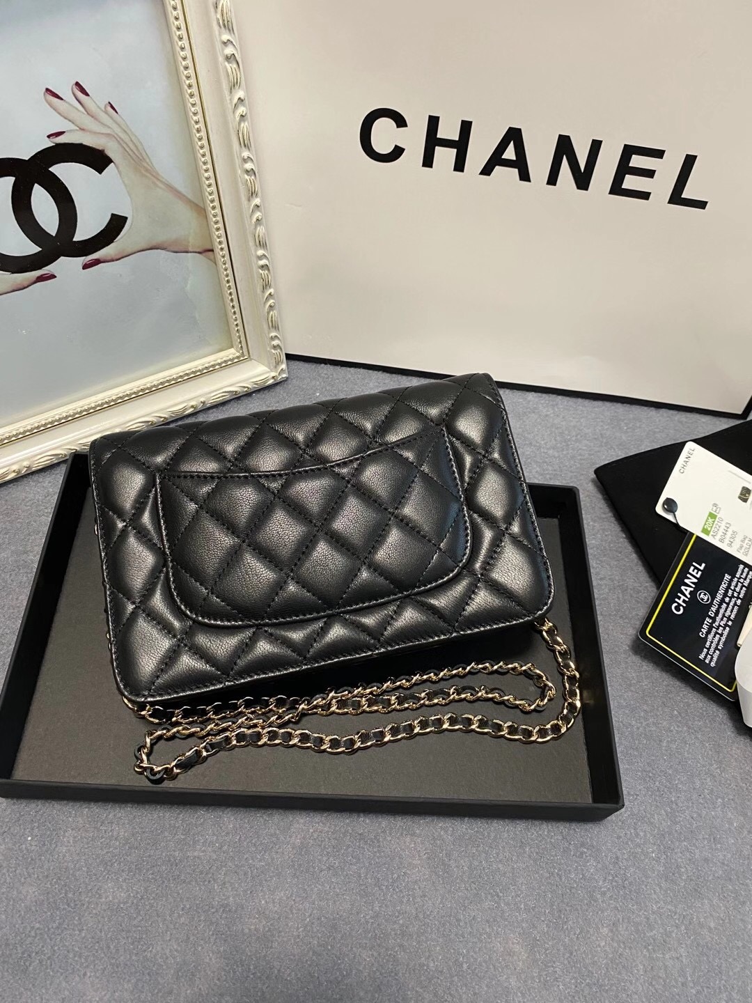 TOP CHANEL WOC Lambskin Bag 19cm - Black