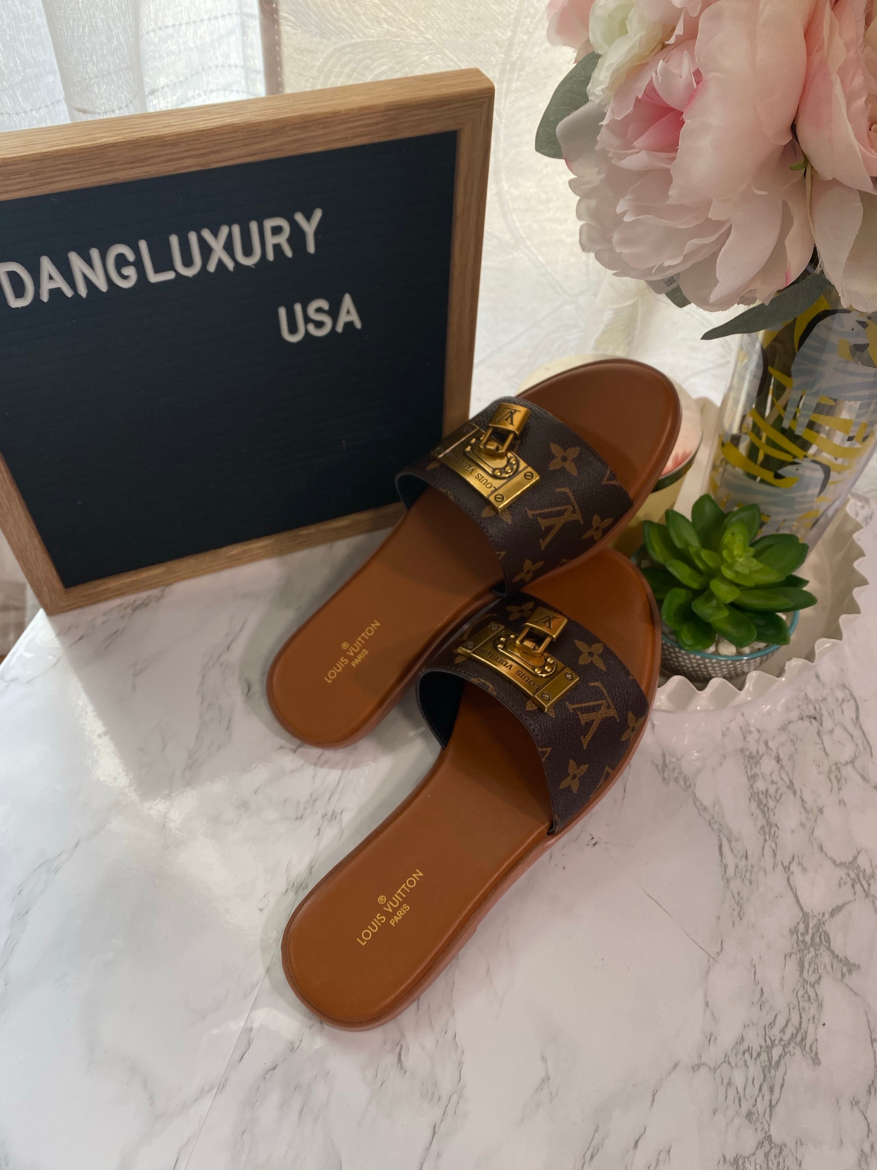 TOP Louis Vuitton LV Lock It Monogram Sandals - Brown