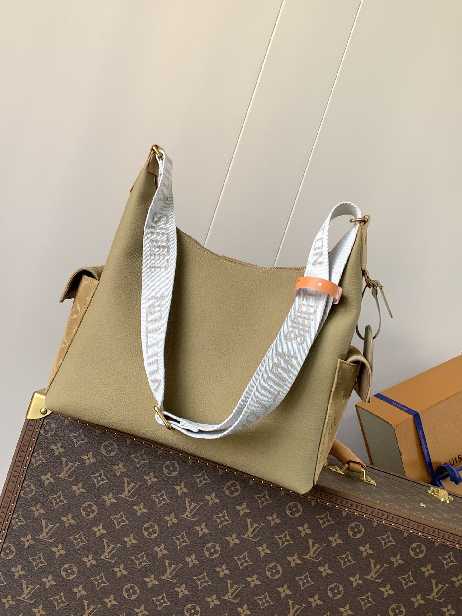 TOP Louis Vuitton LV Bag 30×31×10.8cm - Brown