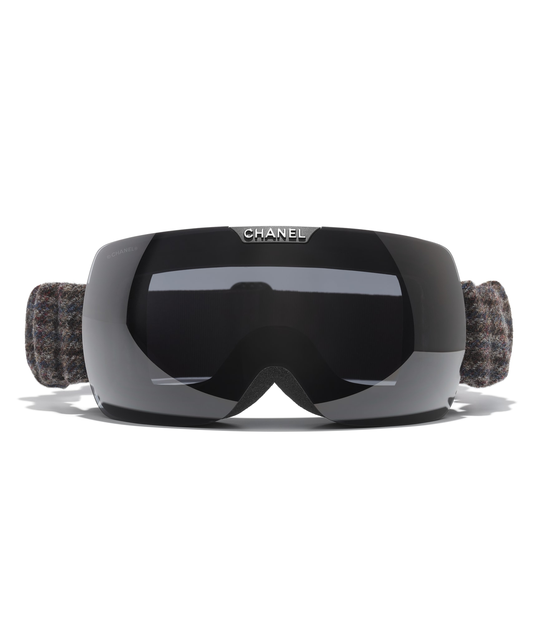 CHANEL Shield Sunglasses A71733X22004S