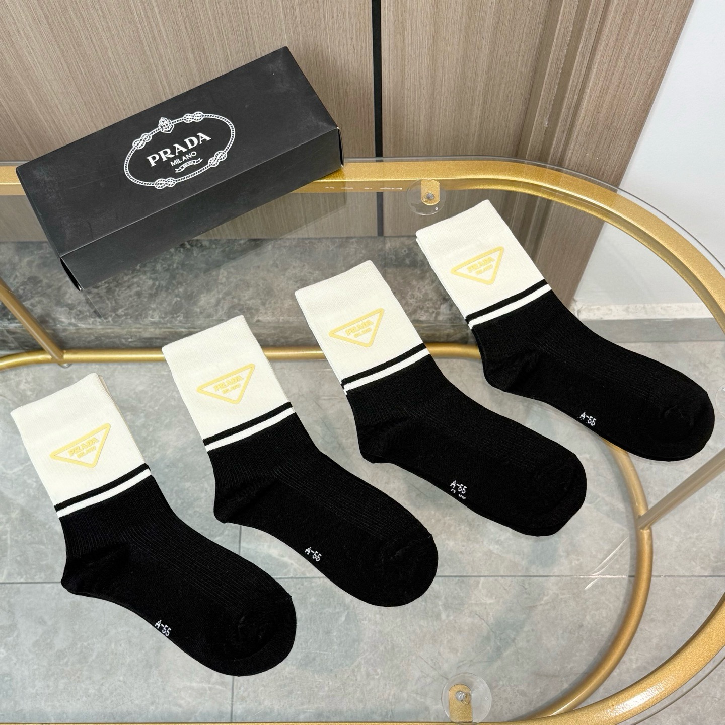 TOP PRADA Socks - 4 Pieces as a Set