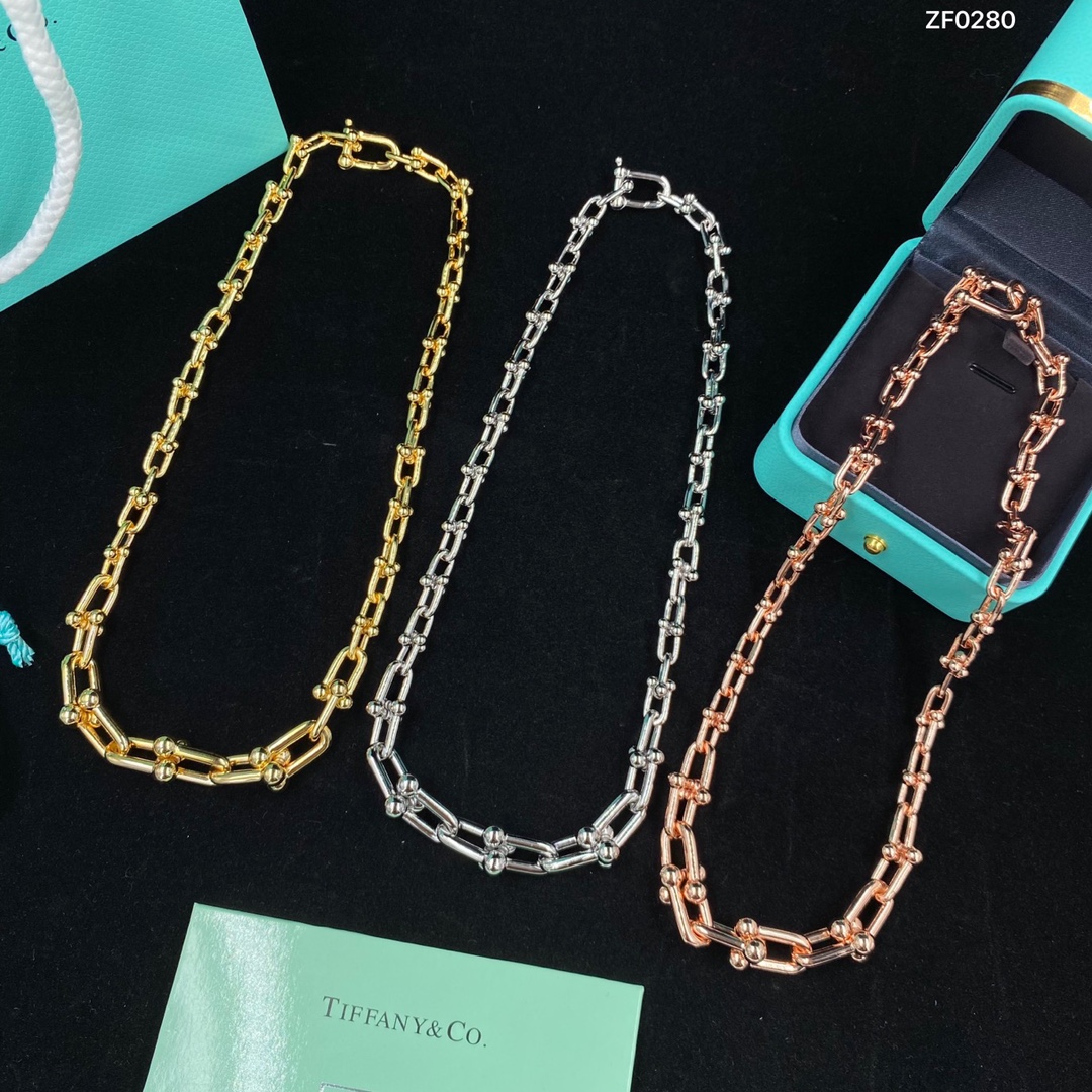 TOP Tiffany & Co. Bold Graduated Link Necklace