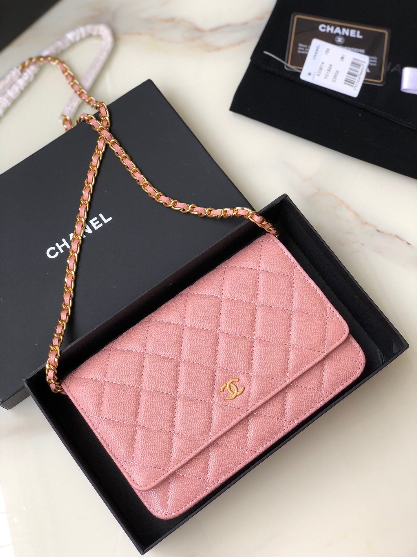 TOP CHANEL WOC Bag Caviar Leather - Pink