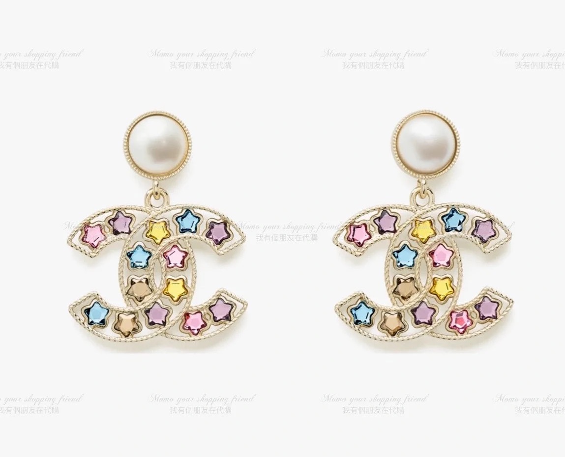 TOP CHANEL Earrings- Gold