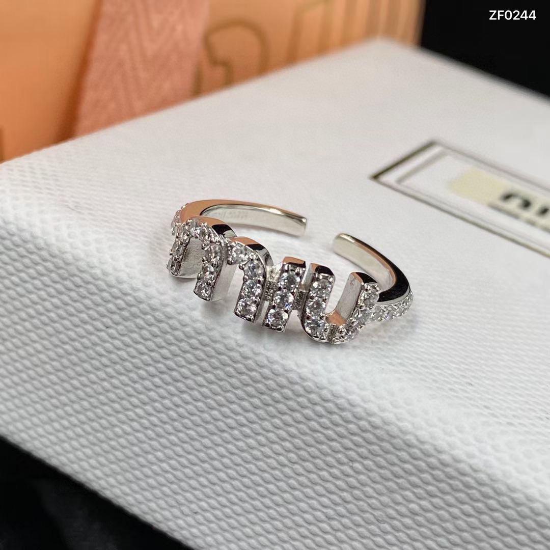 TOP Miu Miu Ring - Silver