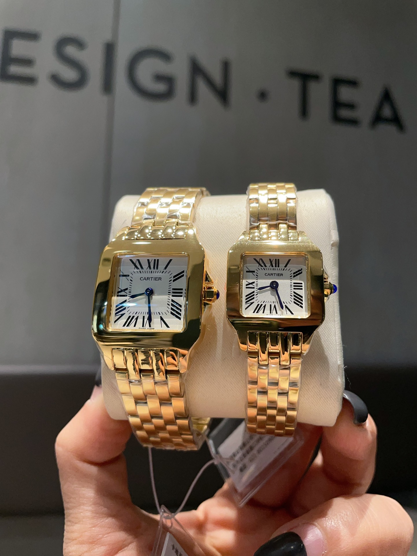 TOP Cartier Santos Demoiselle Watch - Yellow Gold