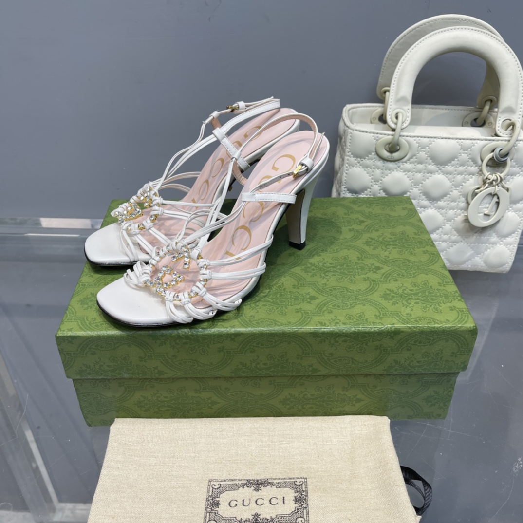 TOP GUCCI Lsa Diamond Sandals  - White