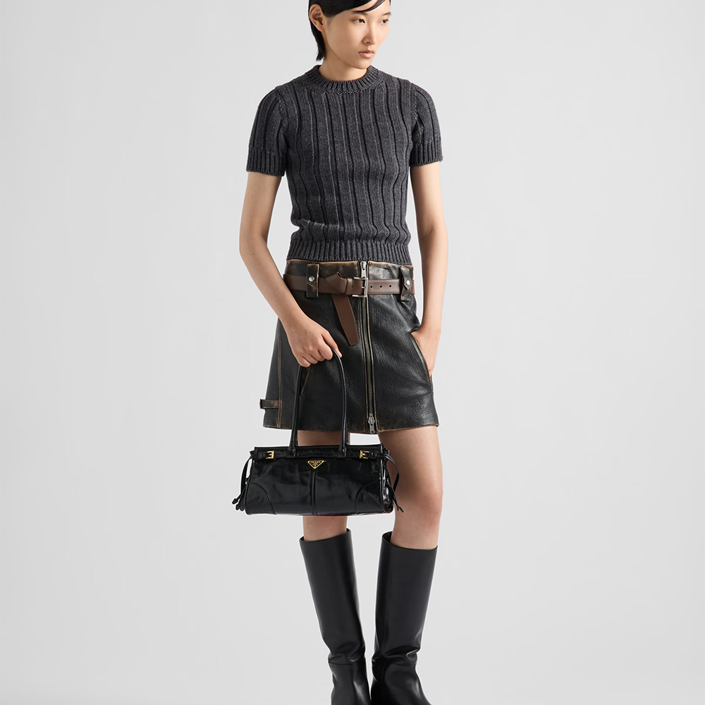 Prada Bonnie medium leather handbag（10A Mirror Version）