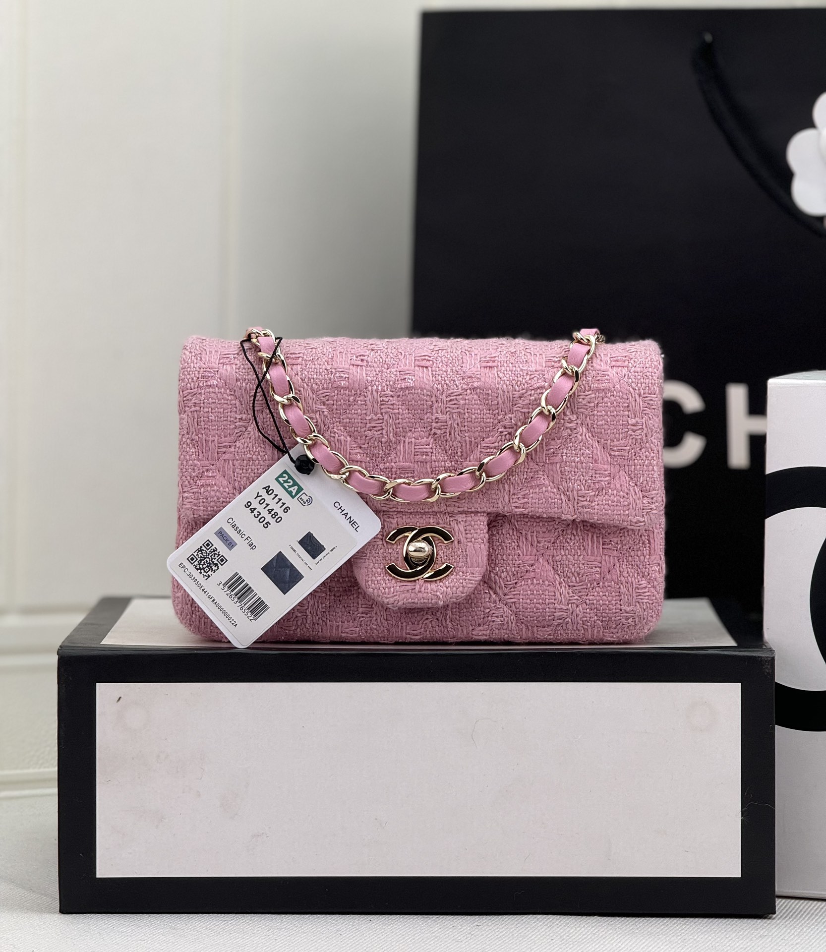 TOP CHANEL Wool Tweed Flap Bag 20cm/25cm - Pink