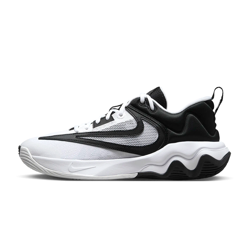 Nike Giannis Immortality 3 