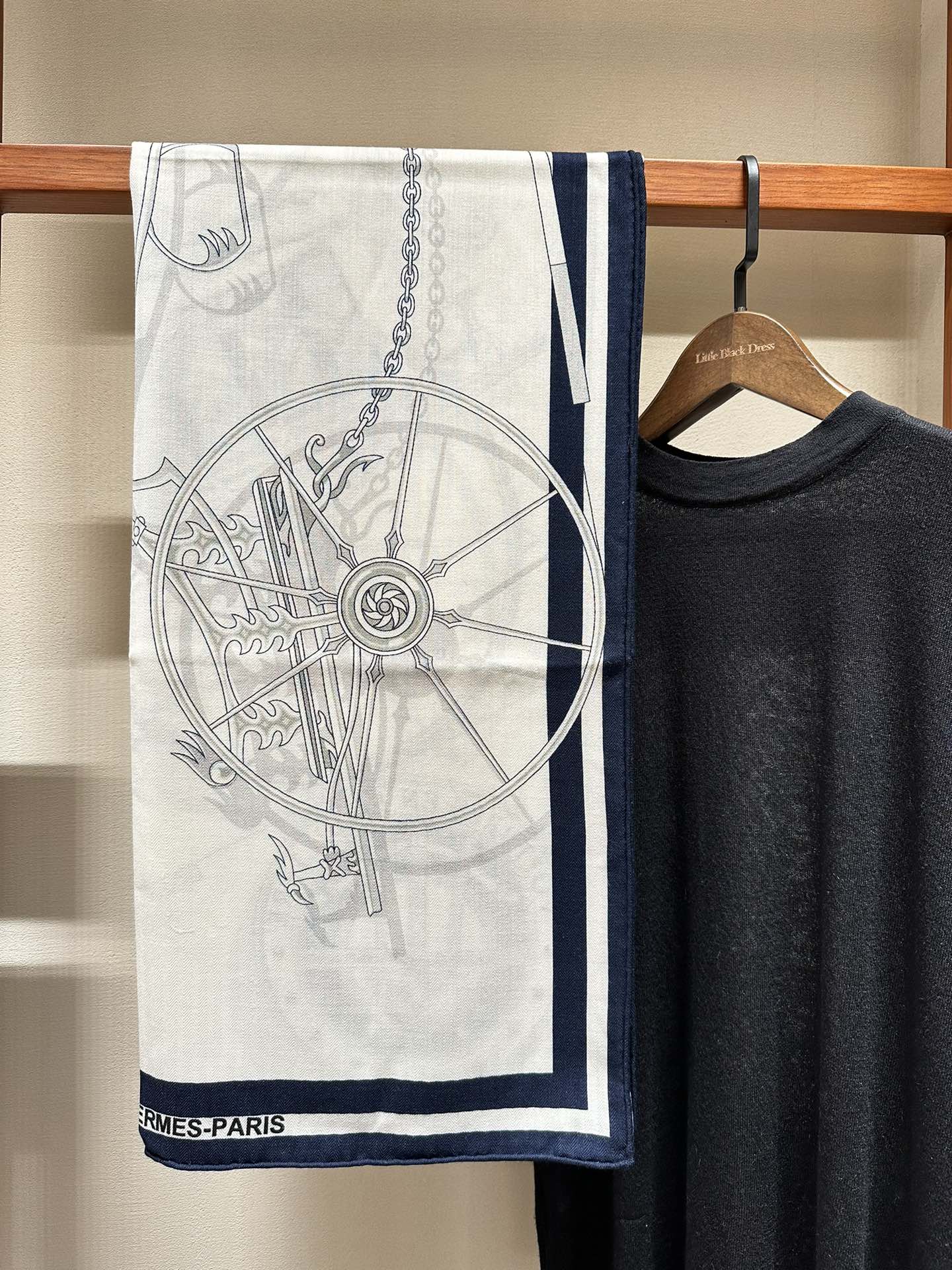 TOP HERMES Square Scarf 140*140cm  - White