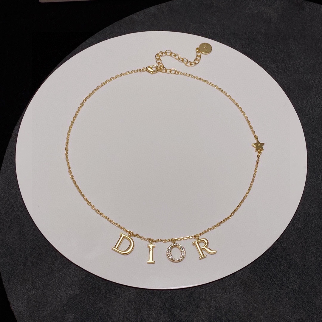 TOP Christian Dior tasseled letter pearl necklace - Gold