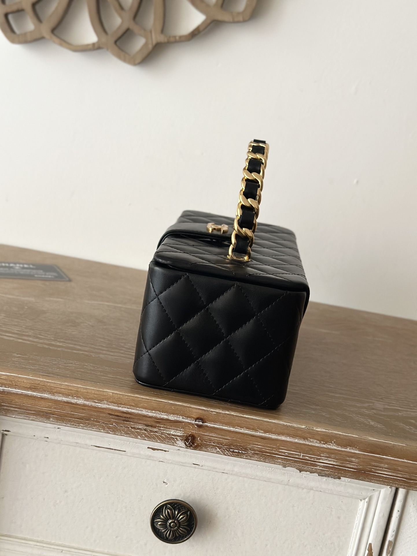 TOP CHANEL Vanity Case Lambskin 8.5x11x9.5cm/8.5x22x10cm - Black