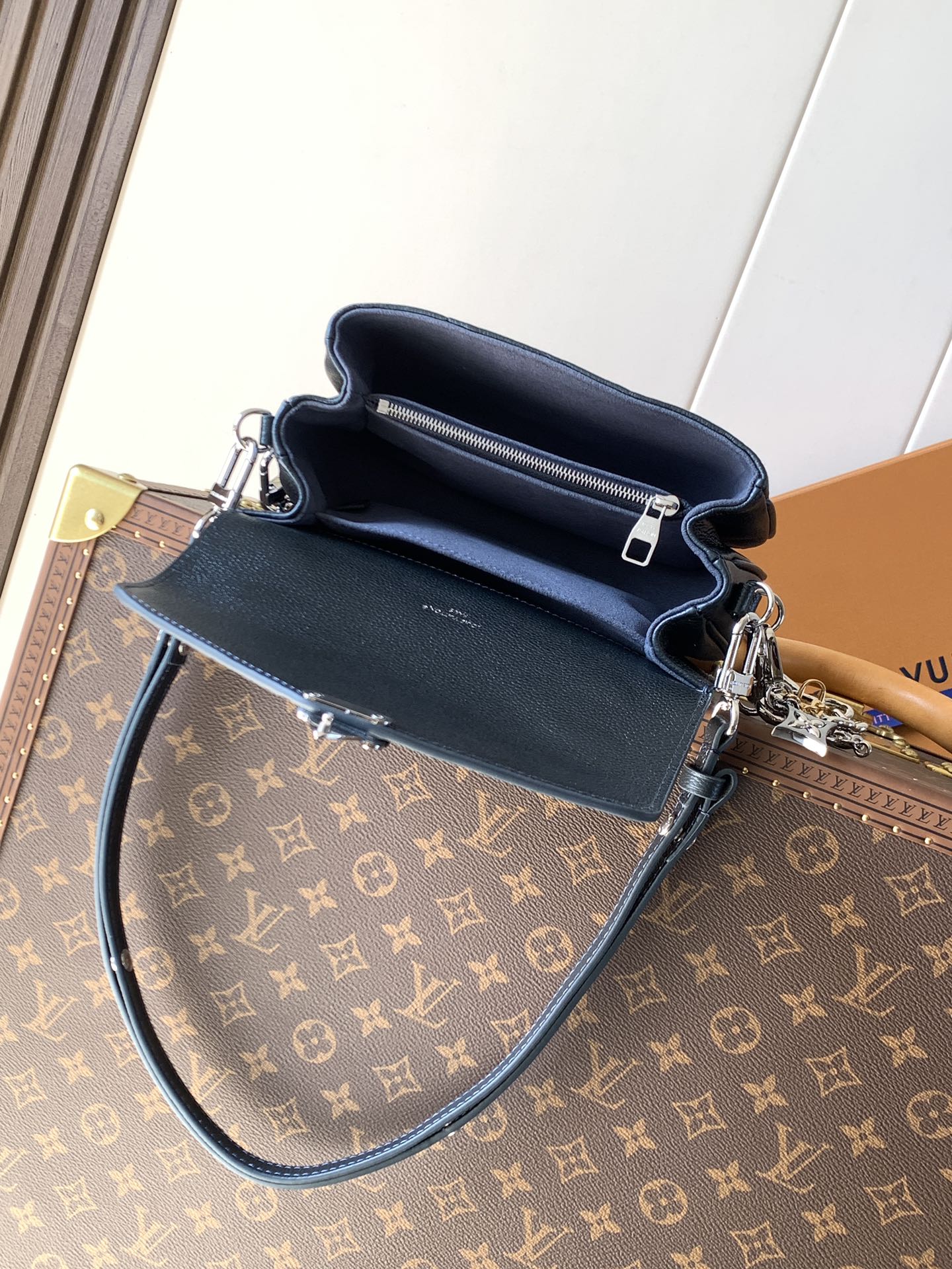 TOP Louis Vuitton LV Pochette Métis East West Handbags 21.5x13.5x6cm - Pearl Blue