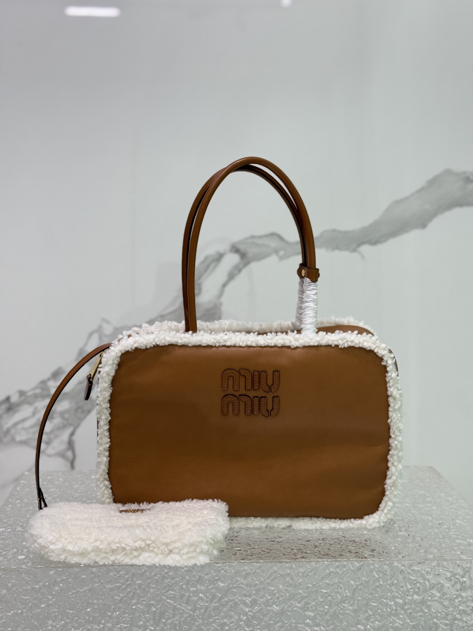 TOP Miu Miu Briefcase Calfskin/Lambswool 29x17x9cm/34x10x23cm - Brown