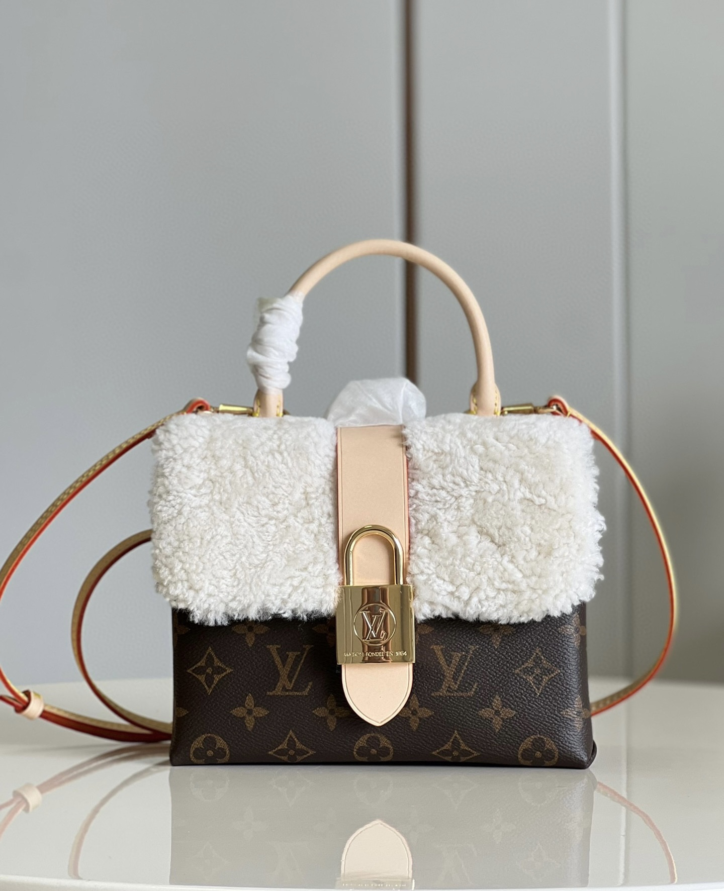 TOP Louis Vuitton LV Locky Bag BB 21x17x8cm- Monogram