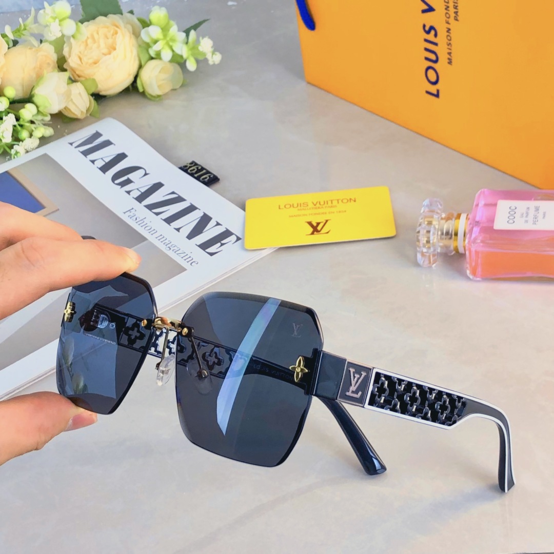 TOP Louis Vuitton LV Sunglasses - 3 Colors