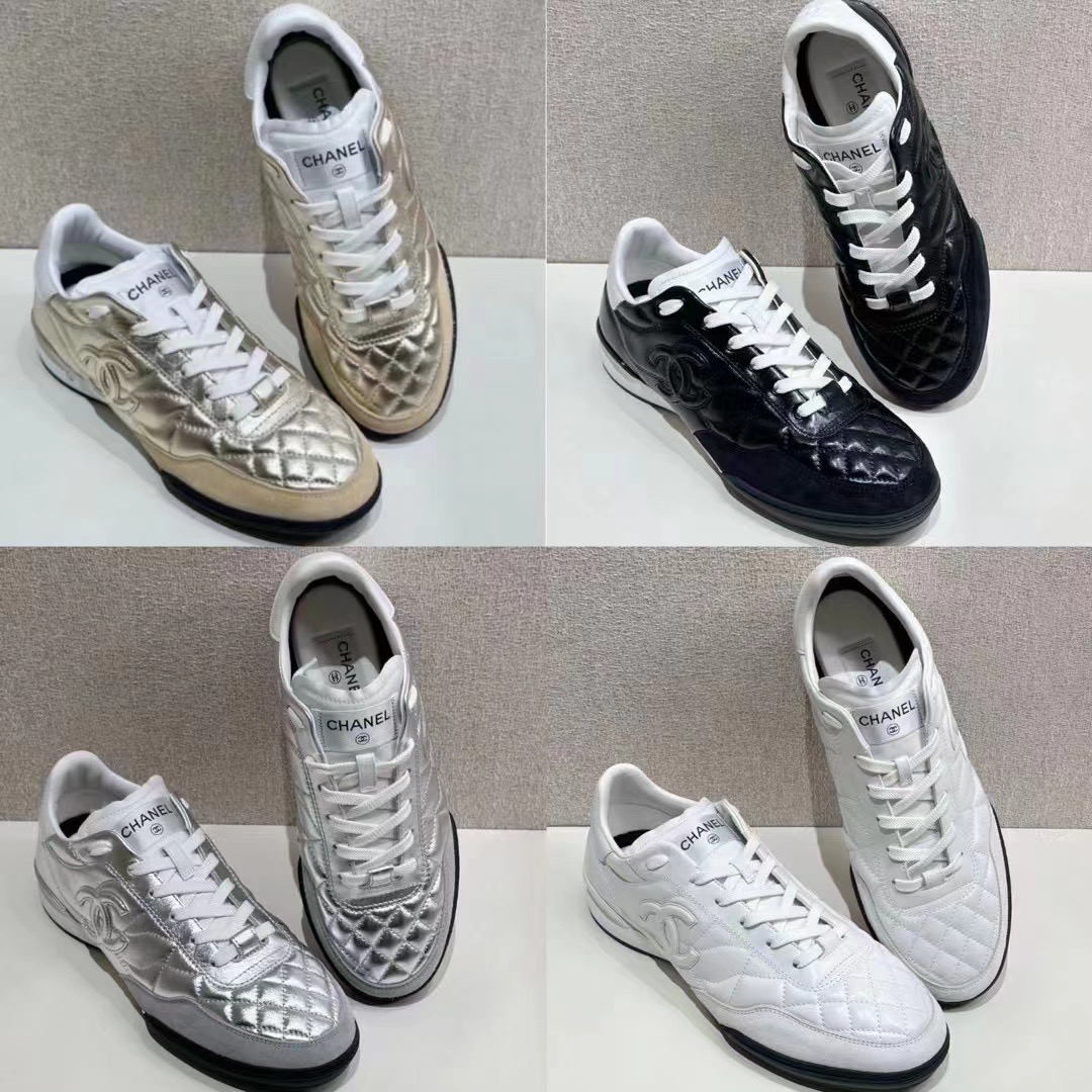 TOP CHANEL CC Sneakers - 4 Color