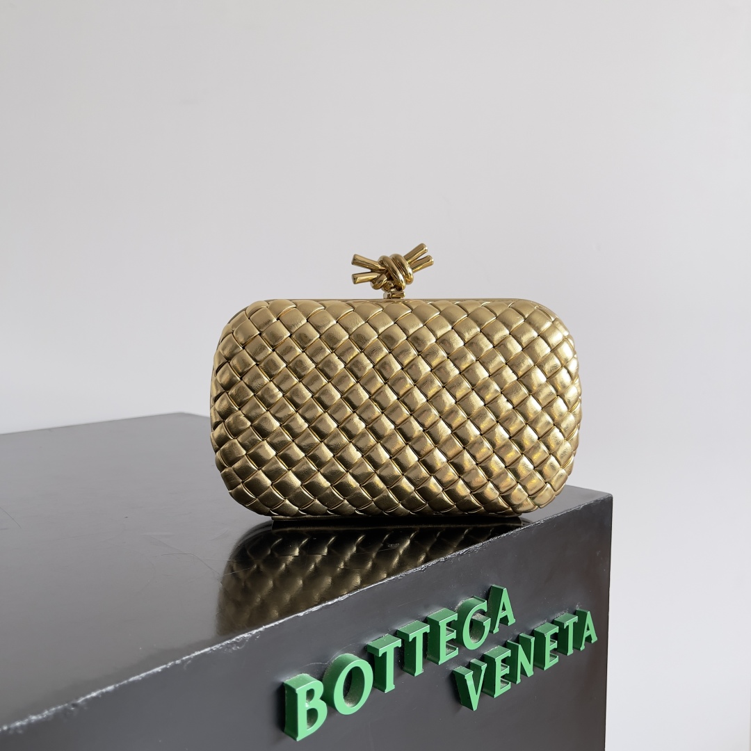 TOP Bottega Veneta BV Evening Clutch Bag 20.5x6x12.5cm - Gold/ Silver