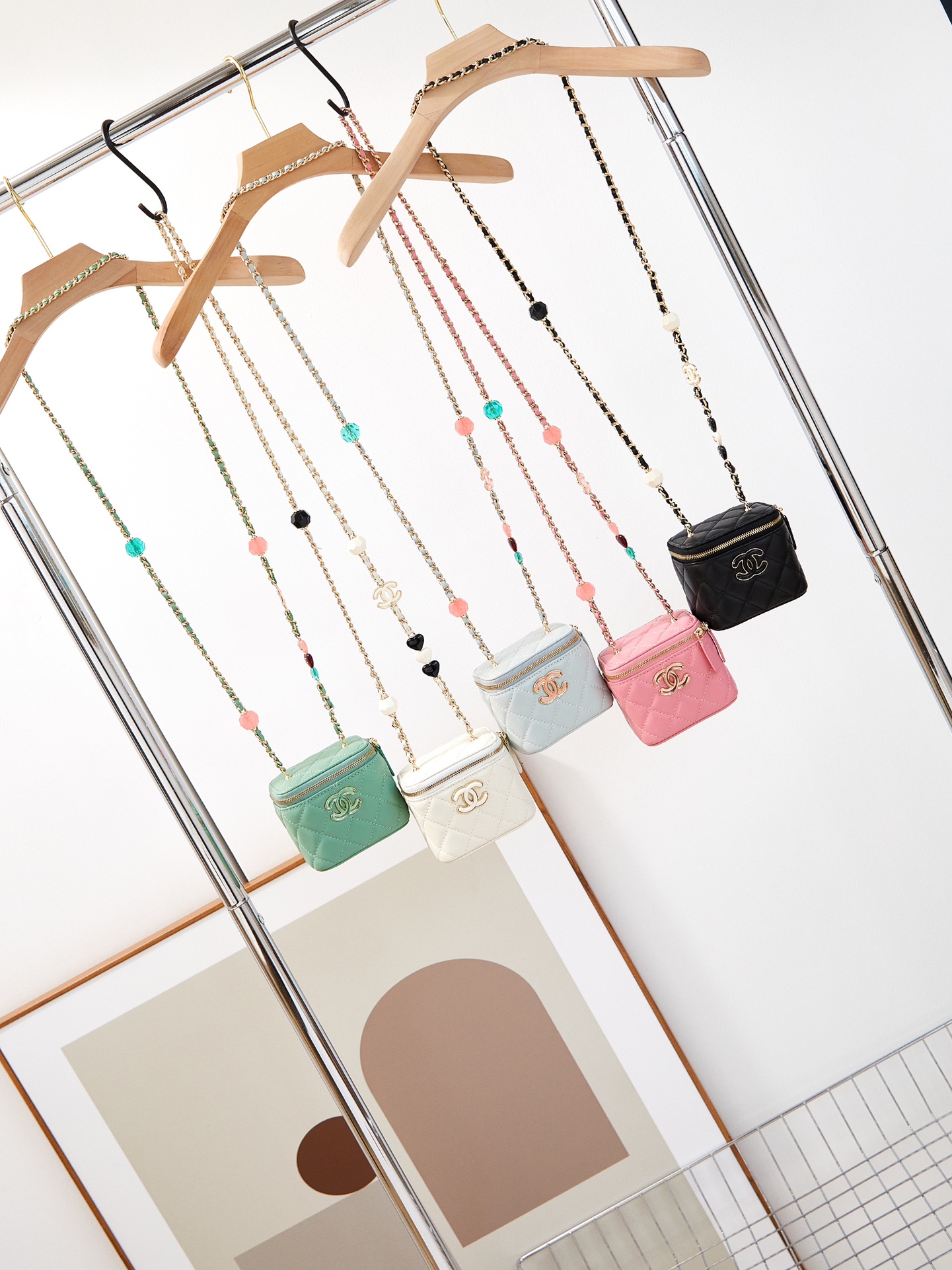 TOP CHANEL 23p Enamel Buckle Vanity Case 8.5*11*7cm - 5 Colour