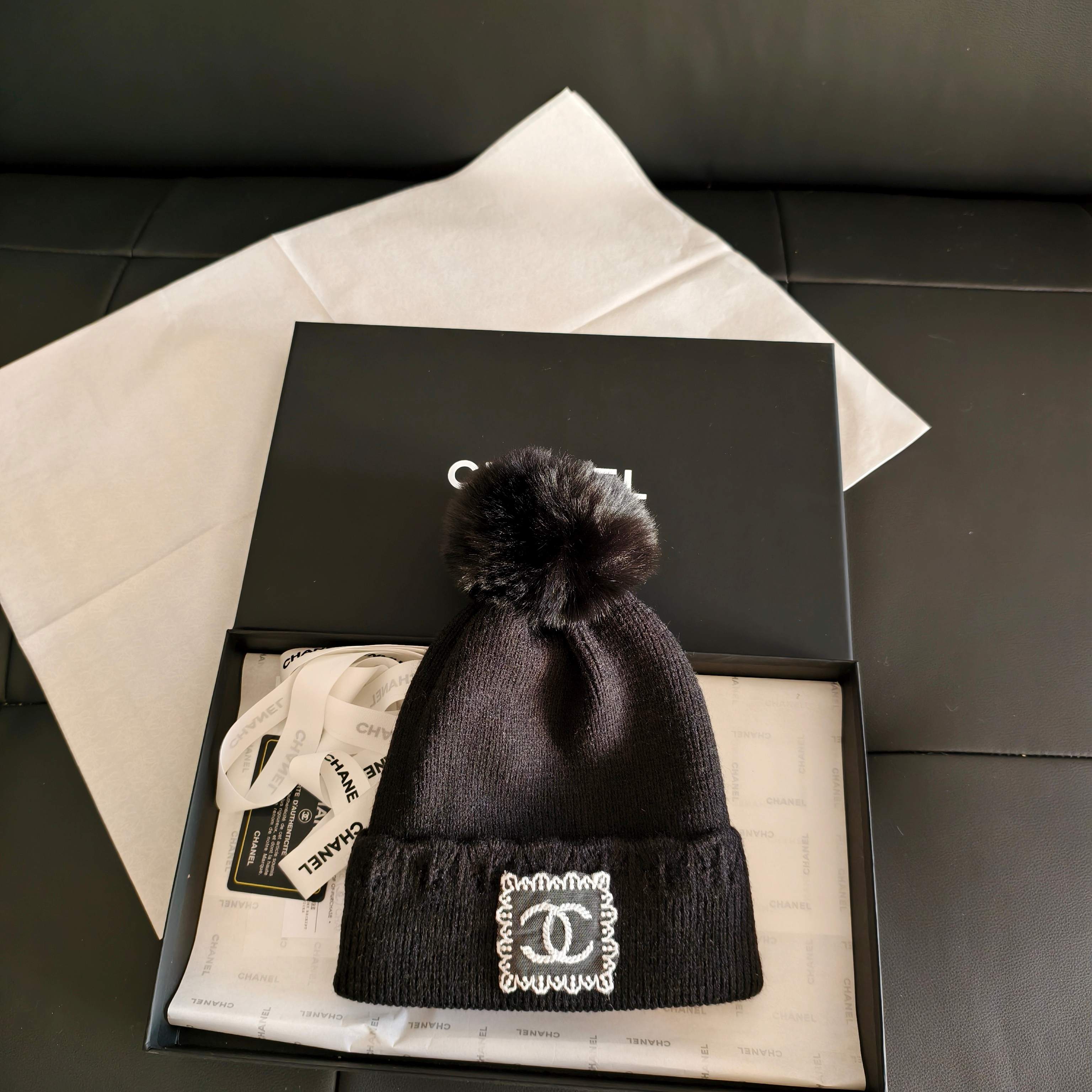 TOP CHANEL Knitted Hat - 4 Colour