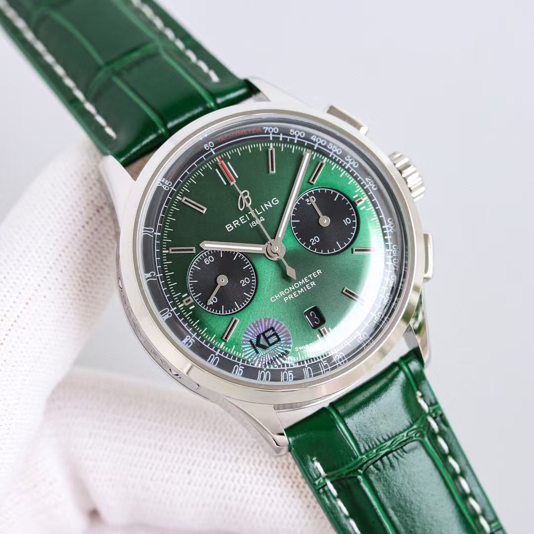 TOP BREITLING Premier Men's Watch 42mm -  Green