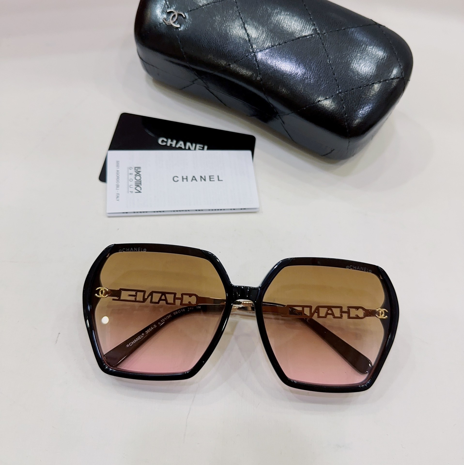 TOP CHANEL Sunglasses - 6 Color