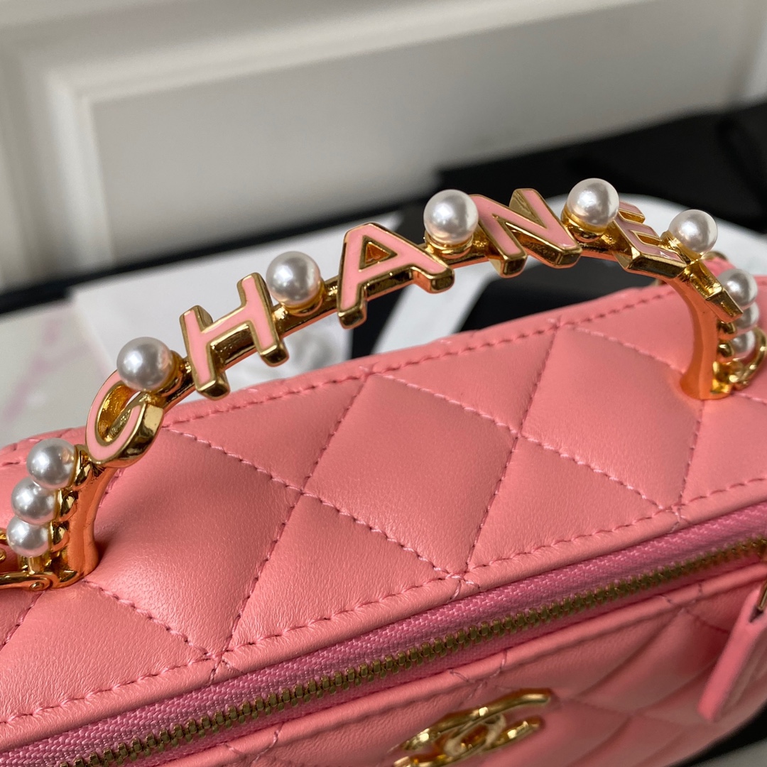 TOP CHANEL Vanity Case New Top Handle w Logo Lambskin 17*9.5*8cm - Red