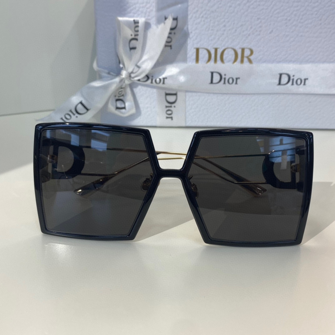 TOP Christian Dior 30 Montaigne Sunglasses - 3 Colours