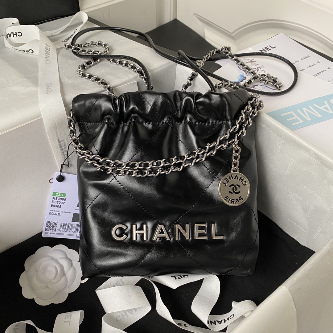 TOP CHANEL mini22 Quilted Chain Small Bag 19x20x6cm - Black
