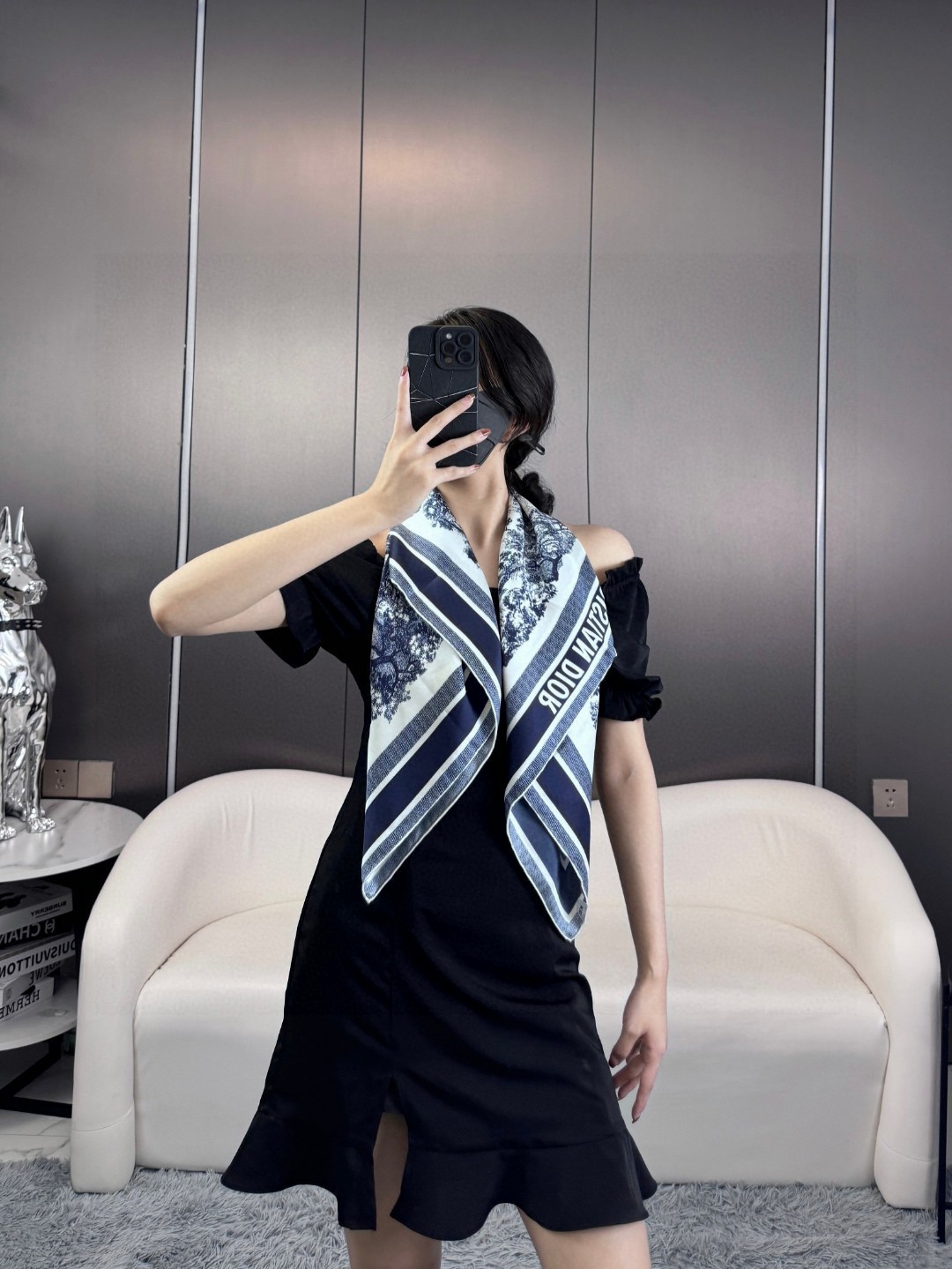 TOP Christian Dior Animal World Scarf 90x90cm - 3 Colors