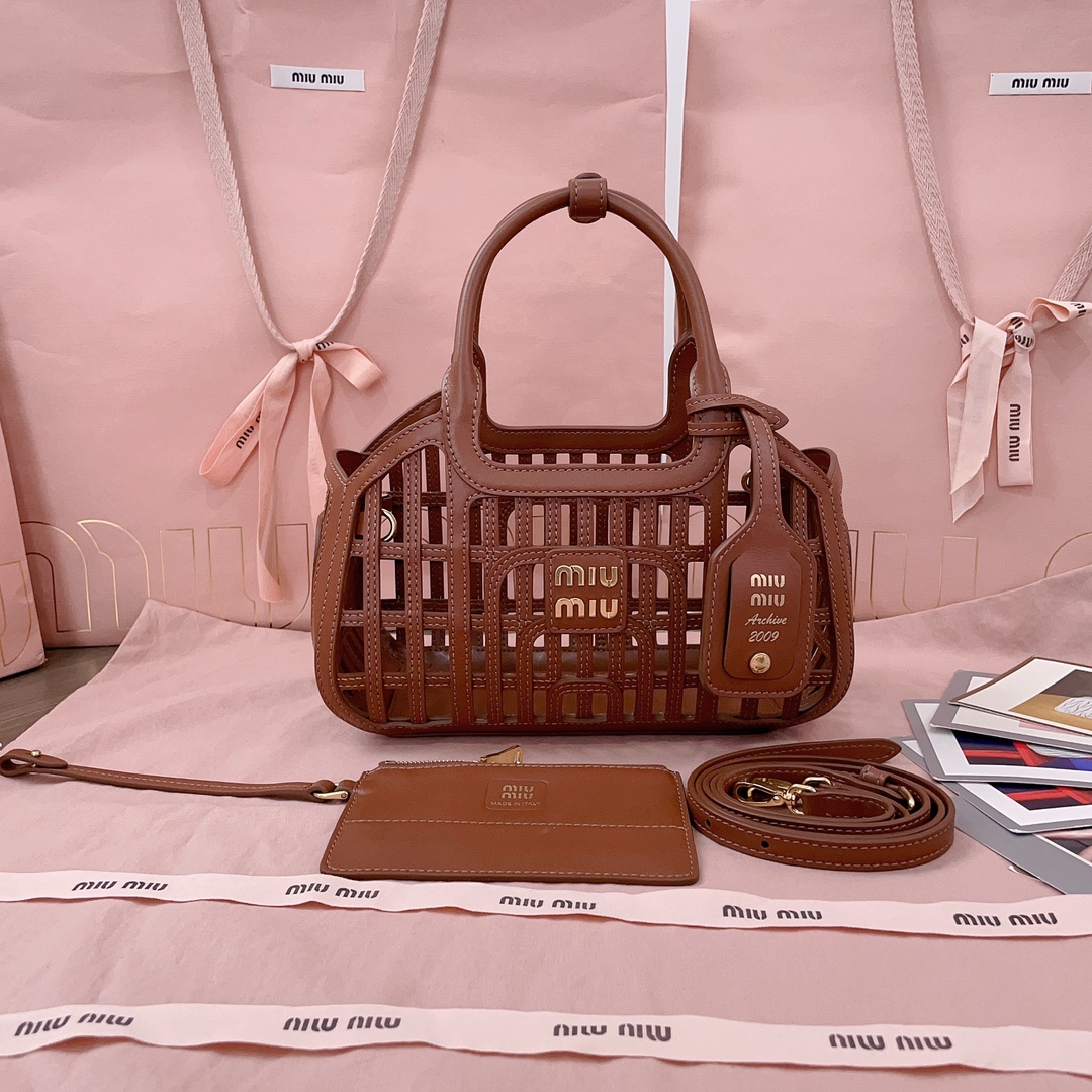 TOP Miu Miu Basket Bag 24 X12.5 X 9 cm - 3 Colour