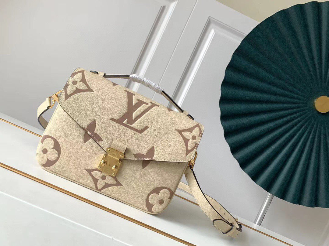 TOP Louis Vuitton LV Metis Giant Monogram Empreinte 2 Tones 25X19X7cm- White