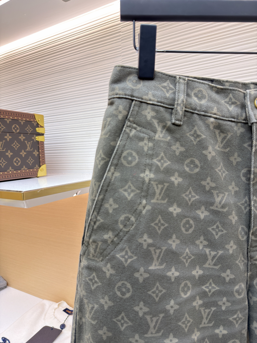 LOUIS VUITTON 满印提花口袋长裤牛仔裤