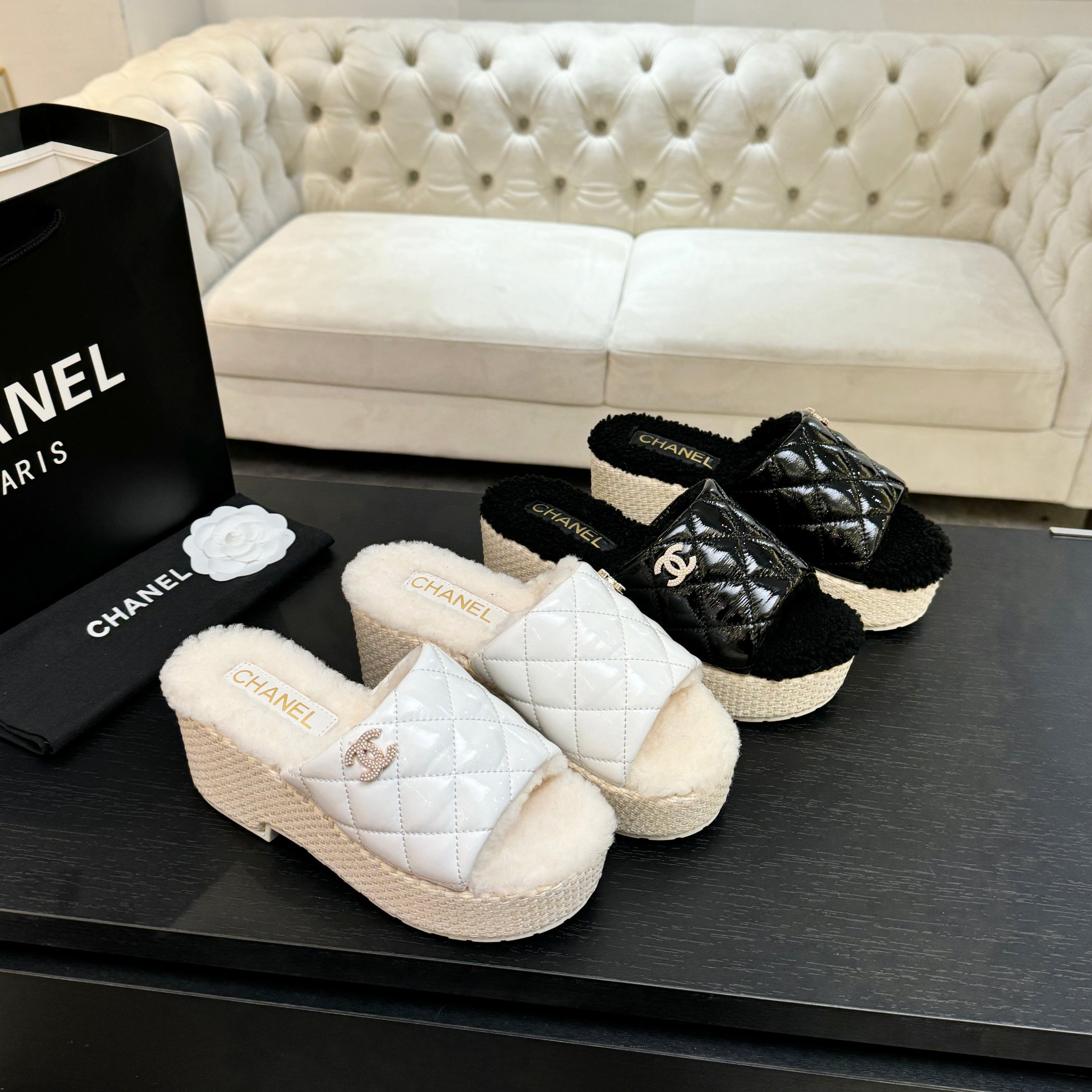 TOP CHANEL Fur Slippers - 2 Colors