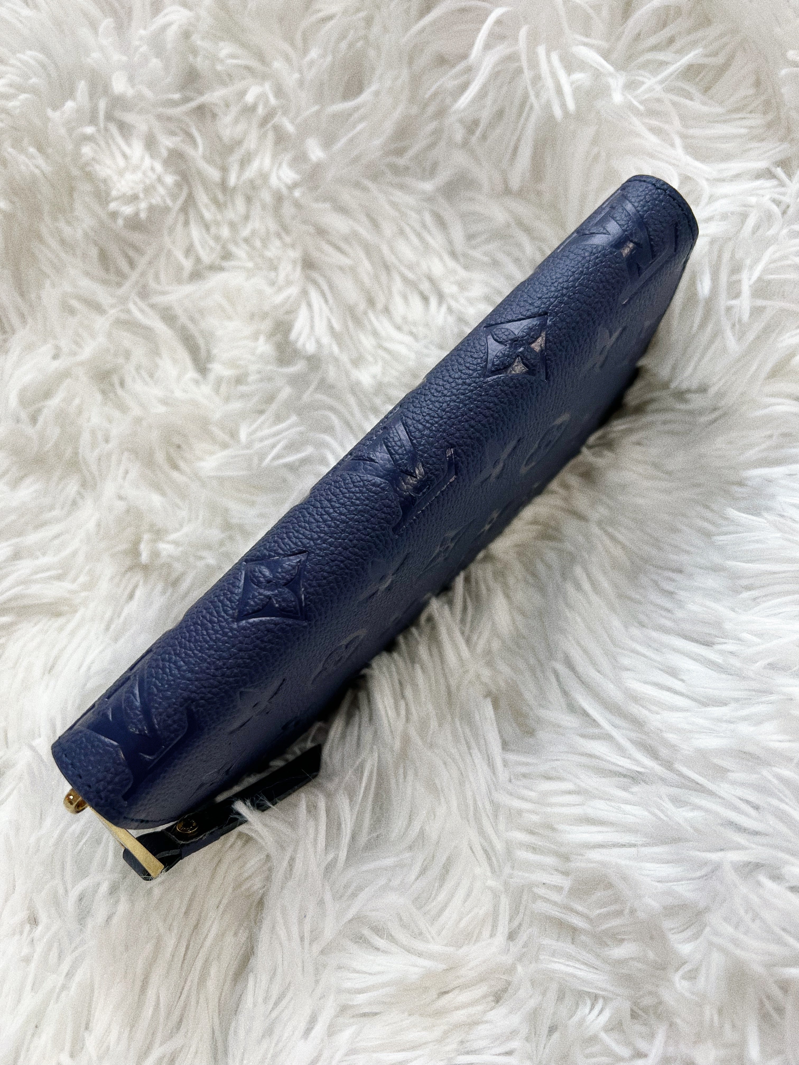 TOP Louis Vuitton LV LV Zippy Empreinte Wallet - Navy Blue
