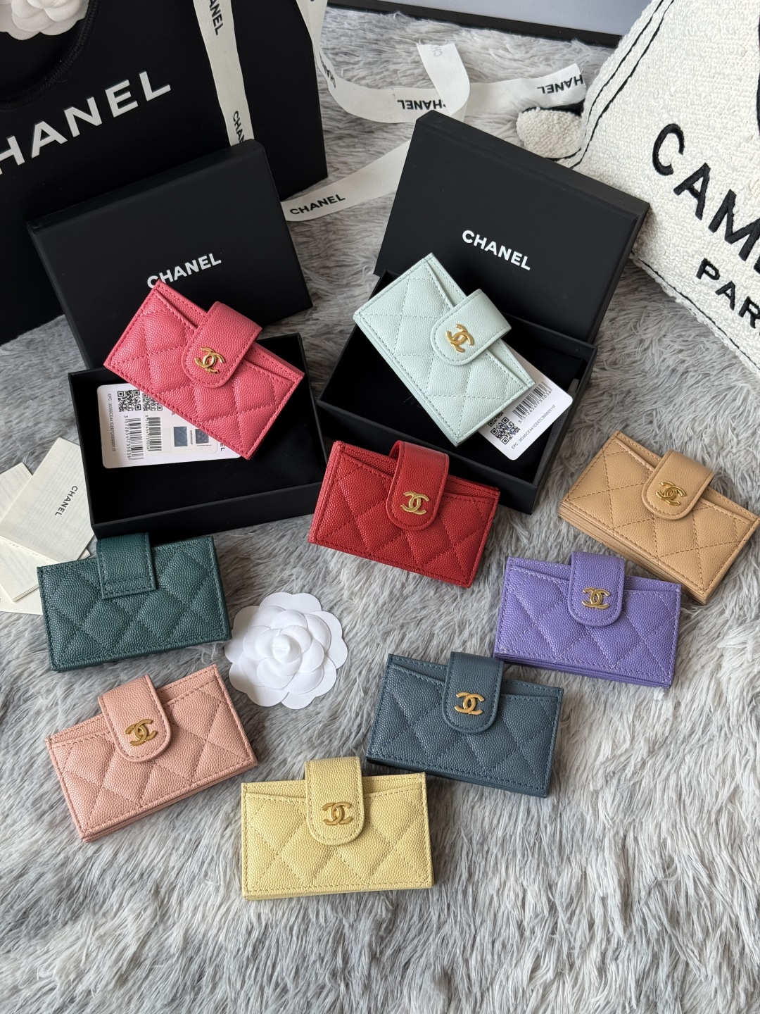 TOP CHANEL Cardholder Calfskin 10.4×7×2cm - 9 Color&GHW