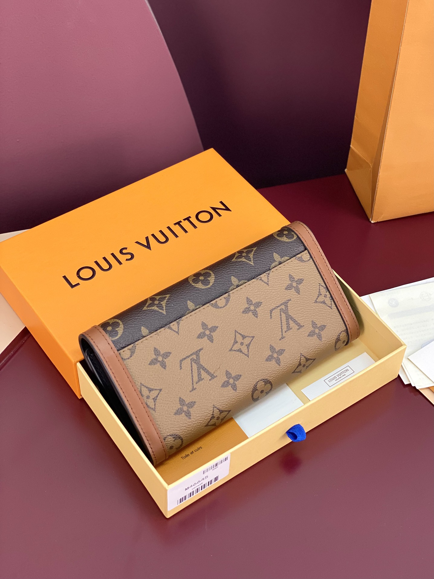 TOP Louis Vuitton LV LV Zippy Dauphine Monogram Canvas 10x2x19cm-Brown