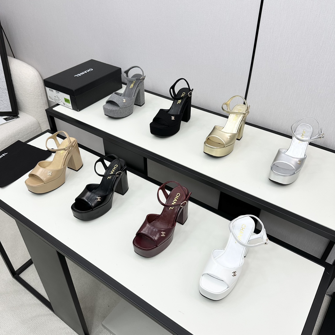 TOP CHANEL CC Pumps - 8 Color